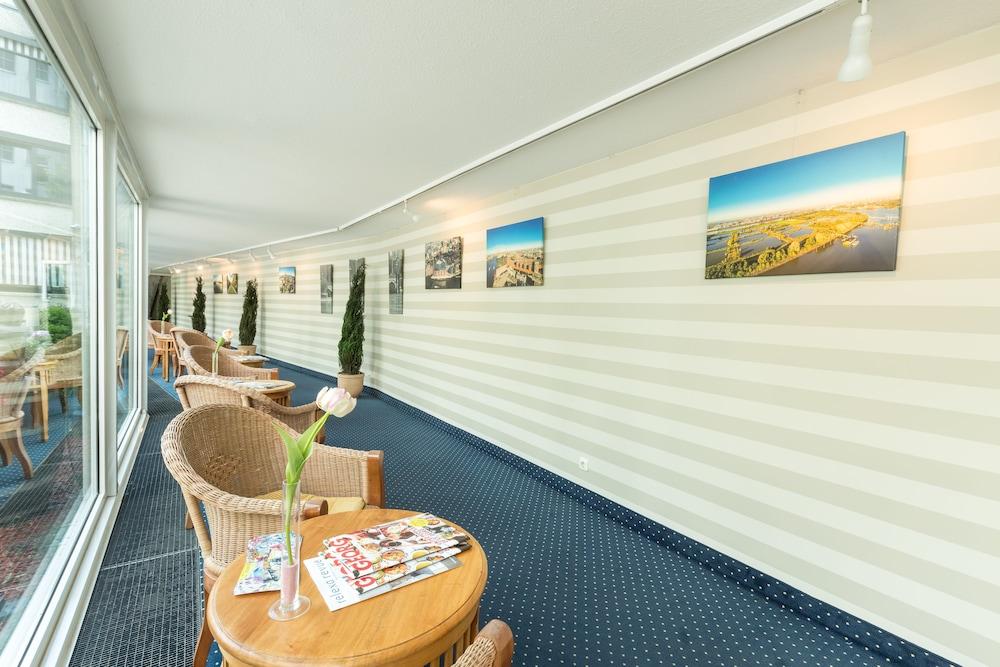 Relexa Hotel Bellevue An Der Alster Hamburg Bagian luar foto